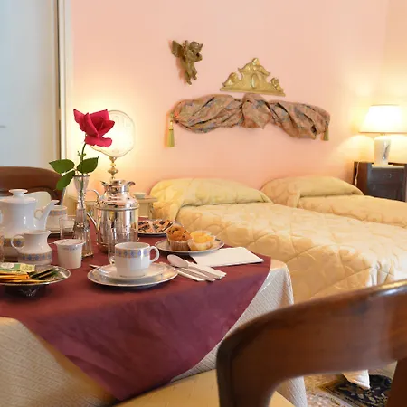 B&B Antica La Viola, With Private Pool 레체