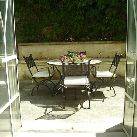 Antica La Viola, With Private Pool Bed & Breakfast