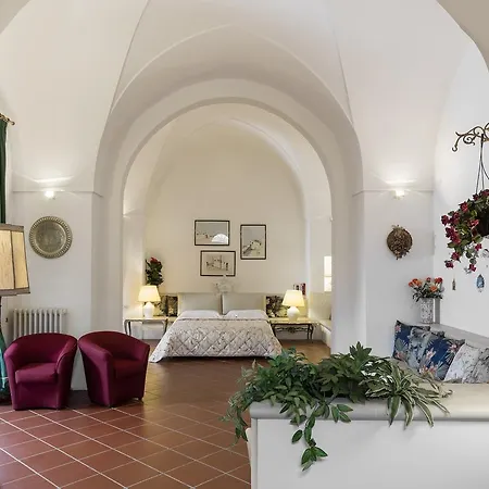 Antica La Viola, With Private Pool 4* 레체