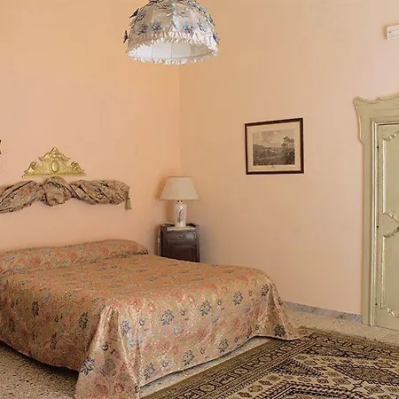 Antica La Viola, With Private Pool Bed & Breakfast 4*