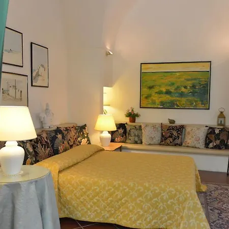 Antica La Viola, With Private Pool 4*