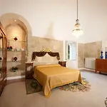 Bed & Breakfast Antica La Viola, With Private Pool