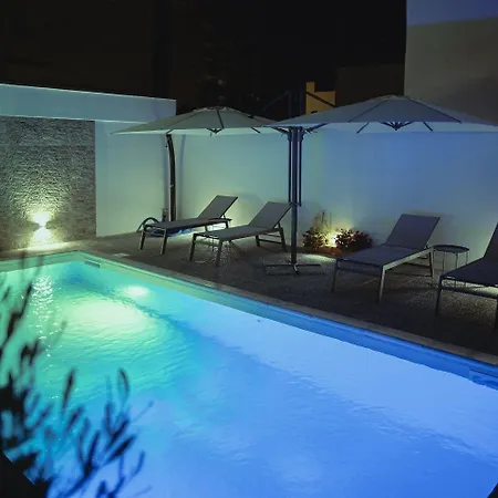 住宿加早餐酒店 Antica La Viola, With Private Pool 莱切