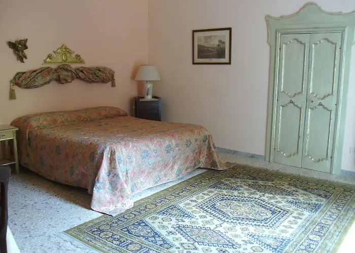 Bed and Breakfast Antica La Viola, With Private Pool